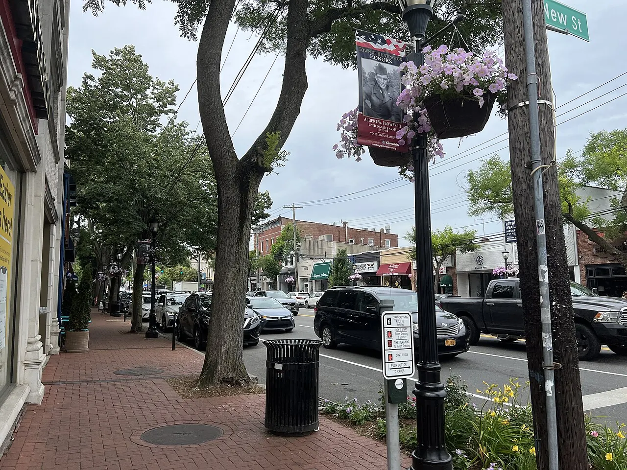 Downtown Huntington on Main Street